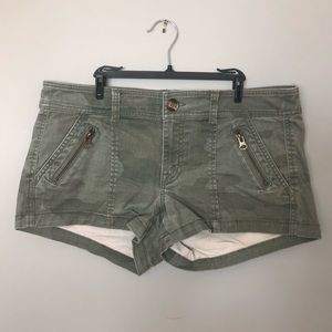 American Eagle Outfitters Camo Stretch Shorts